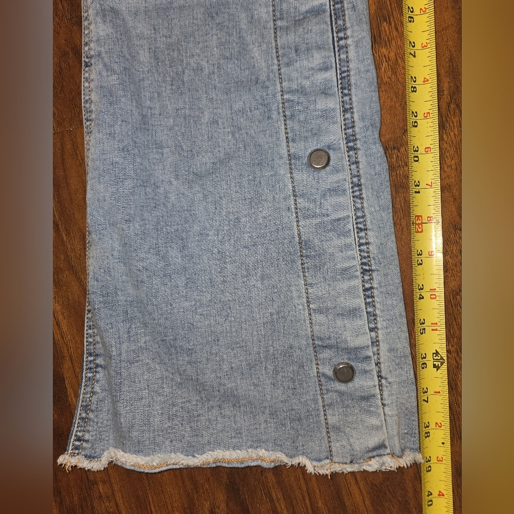 Love Trends Flare Cargo Jeans With Bows And Snaps Size 3 - Picture 7 of 8